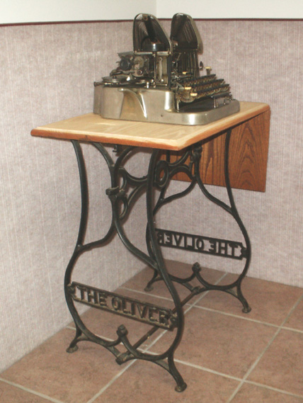 The Oliver Typing Stand